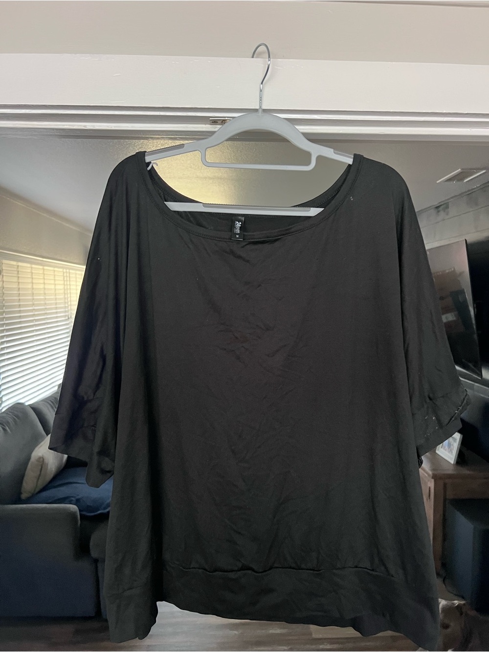 Plus Size Relaxed Scoop Neck Black Women's Top